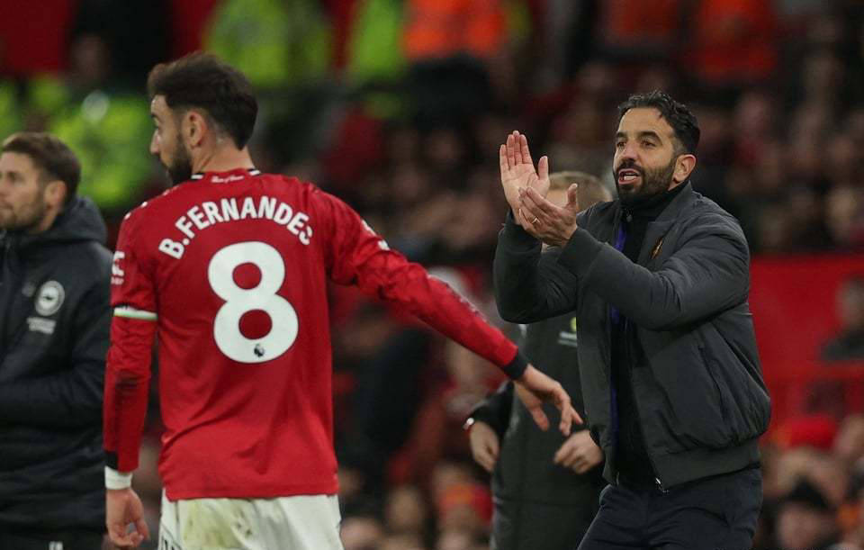 曼联欧冠晋级前景堪忧